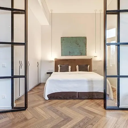 Boutique In Old Town Апартаменты